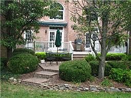 Great outdoor entertaining space....