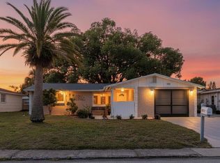 3338 Hoover Dr, Holiday, FL 34691