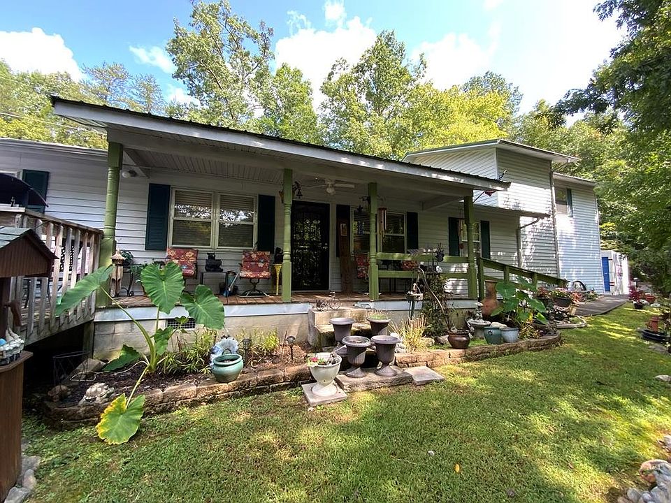 1st image of 635 Cedar Rd