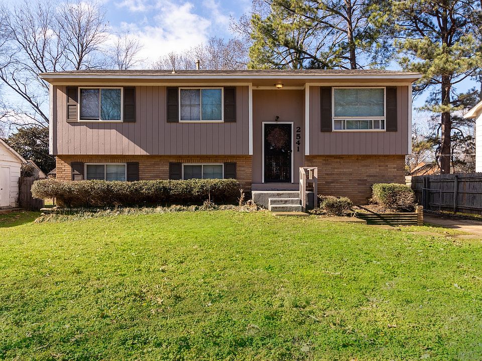 1st image of 2541 Courtney Dr
