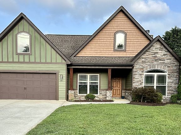 3rd image of 440 Drema Ct