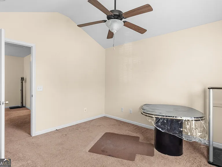 102 Steeple Ct — Photo 15
