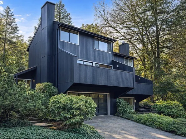 2646 Woodstone Pl, Eugene, OR 97405