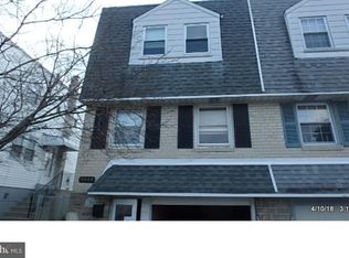 9949 Bridle Rd, Philadelphia, PA 19115