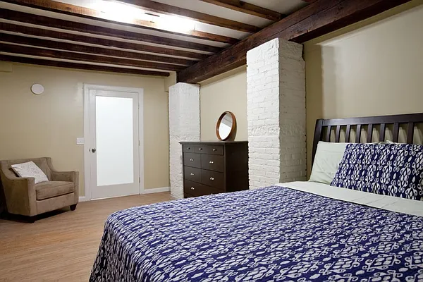 Sold by Skygroup Realty | media 22