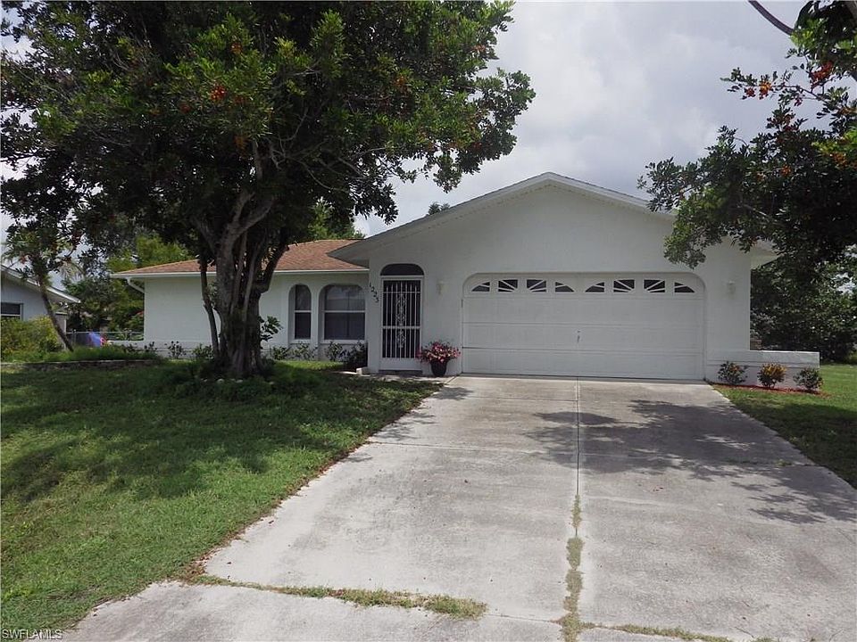 1st image of 1223 SE 19th Ln