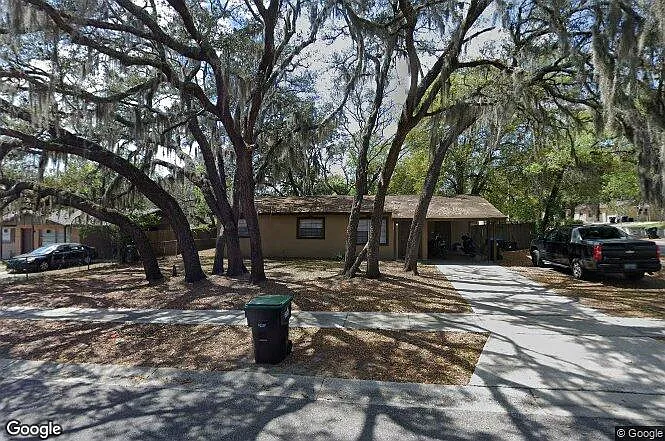 3642 Chalet Ct — Photo 21