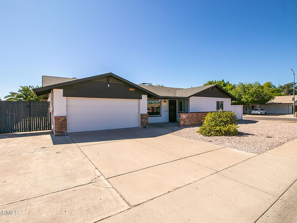 1st image of 4151 W MEADOW Drive