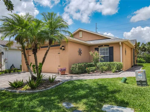 112 Grand Canal Dr, Poinciana, FL 34759