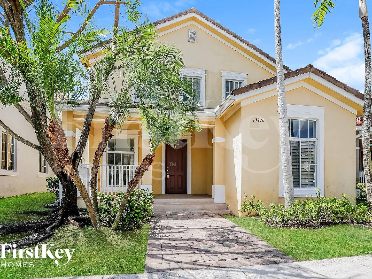 4 bed, 3.0 bath, 2658 sqft, $3,775 — Photo 1