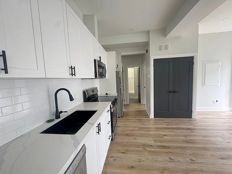 125 Mount Albion Rd #4 — Photo 6