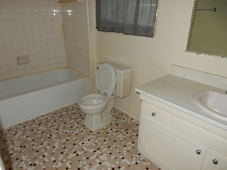 150 Arcola St #3 — Photo 11