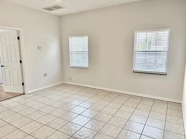 6440 Elmwood Ave #2 — Photo 4