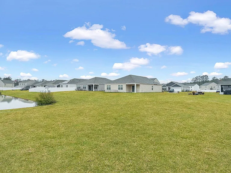 123 Tobago Cir — Photo 49