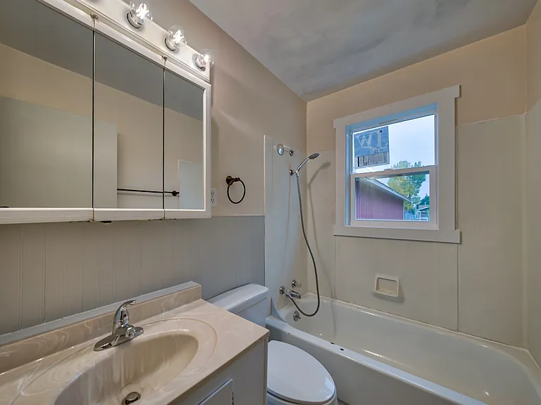 1008 N 7th St — Photo 6