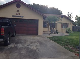 1811 7th St SW, Ruskin, FL 33570