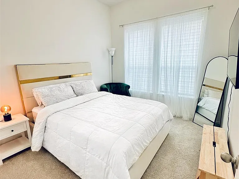4918 Mango Park Ln — Photo 24