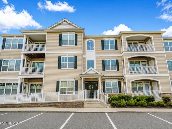 624 Sloan Ct #624, Matawan, NJ 07747