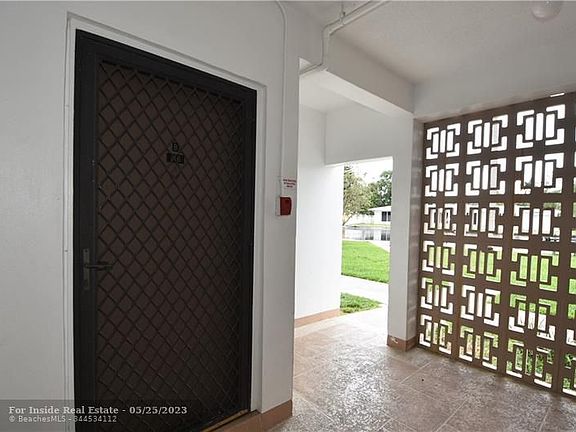 2nd image of 2970 NE 16th Ave APT 116