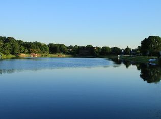 2944 Rutherford Dr, Urbana, IL 61802