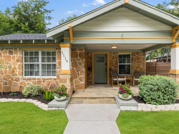 1116 S Montreal Ave, Dallas, TX 75208