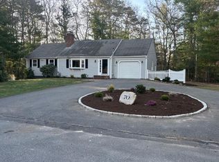 70 Sea Robin Rd, Osterville, MA 02655