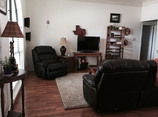 152 Sunny Meadows Dr, Burleson, TX 76028
