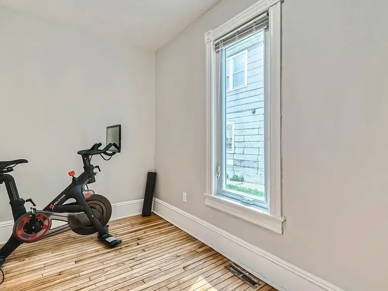 846 Jessamine Ave E #1 — Photo 8