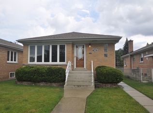 7421 W Palatine Ave, Chicago, IL 60631