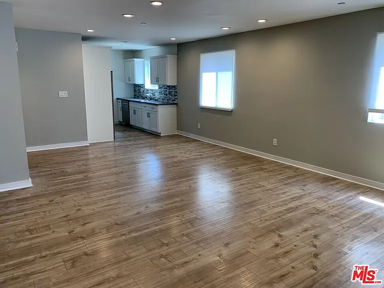 5526 Barton Ave — Photo 8