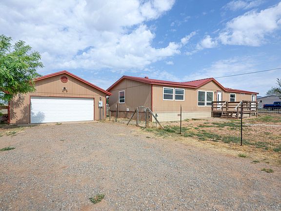 3rd image of 7 Amparan Ln