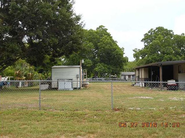 2nd image of 425 Redfish St
