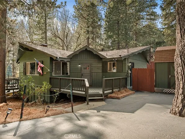 30789 All View Dr, Running Springs, CA 92382