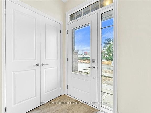2nd image of 28 Birmingham Dr