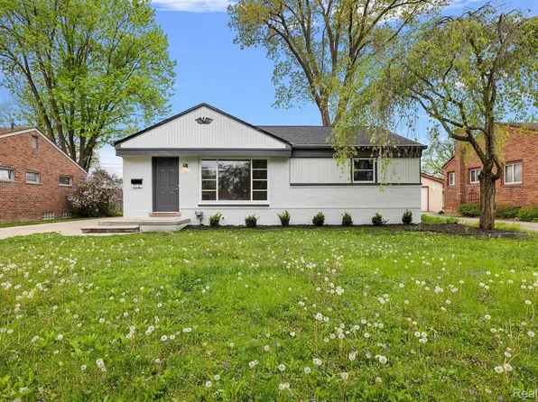 31681 Lamar Dr, Farmington, MI 48336