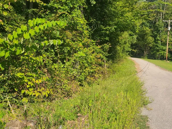 Mel Hall Rd, Maryville, TN 37803