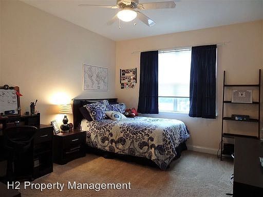 4th image of 631 W Saint Augustine St #B