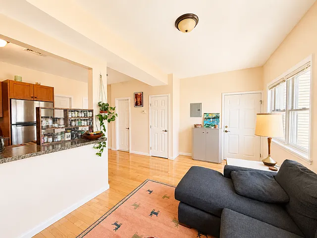110 Eagle St #2 — Photo 2