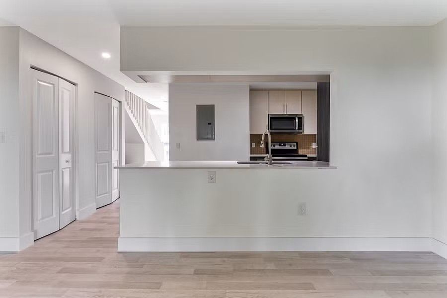 1st image of 2754-2791 NW 191st Ter #191-2767