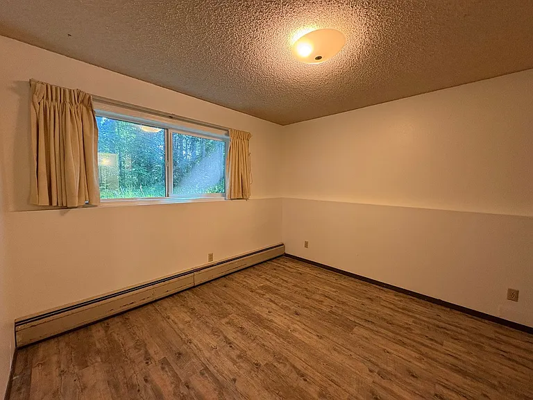 4953 Dartmouth Dr — Photo 6