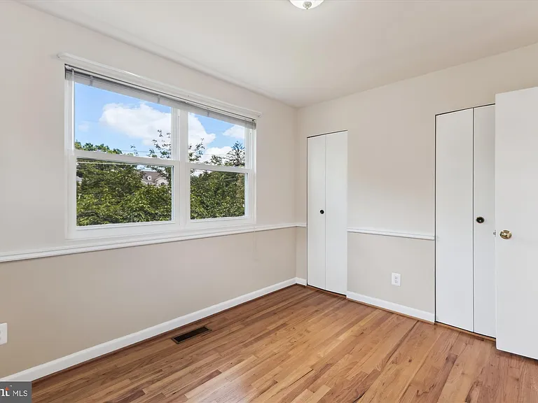 6916 Southridge Dr — Photo 23