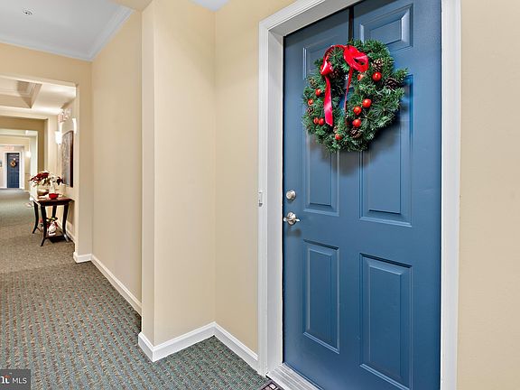 3rd image of 1403 Wigeon Way Unit 303