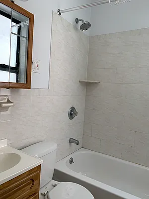 Rented by Crosstown Apartments NYC | media 6