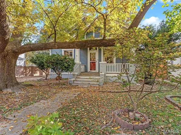 808 Troy Rd, Edwardsville, IL 62025