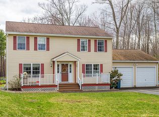 92 Groton Rd, Shirley, MA 01464