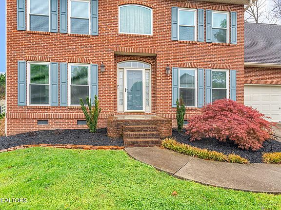 2nd image of 10349 Saint Regence Ln