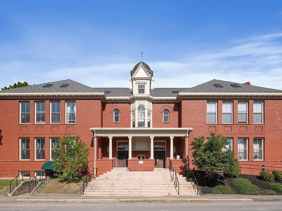 1st image of 91 Forest St APT 205