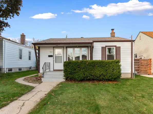 3665 South Whitnall AVENUE, Milwaukee, WI 53207