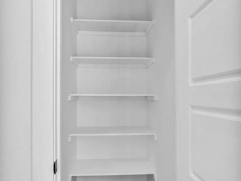 1006 E Marble St #B — Photo 23