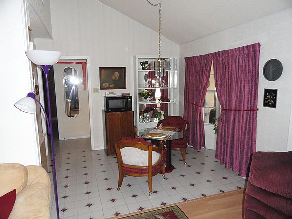 3rd image of 2818 Southland Blvd